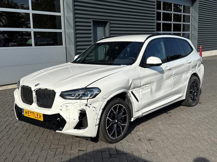 BMW X3 xDrive 20d 2.0 TwinPower 16V Mild Hybrid Schadevoertuig (2023, Wit)