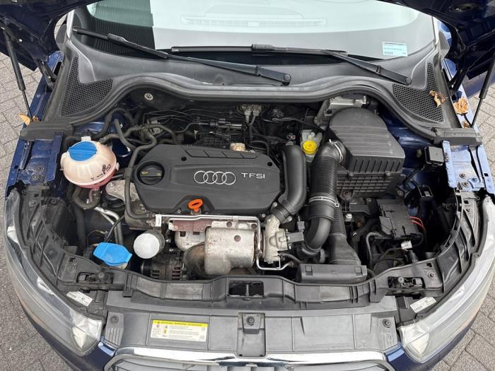 Audi A1 1.4 TFSI 16V 122 Schadevoertuig (2011, Blauw)