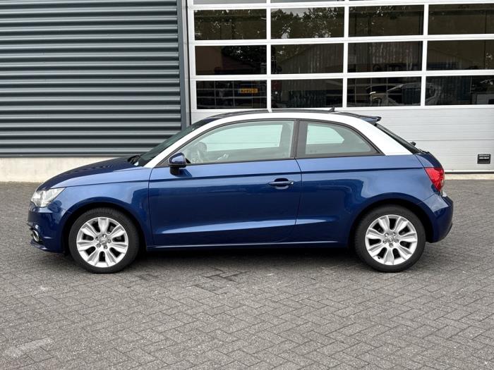 Audi A1 1.4 TFSI 16V 122 Schadevoertuig (2011, Blauw)