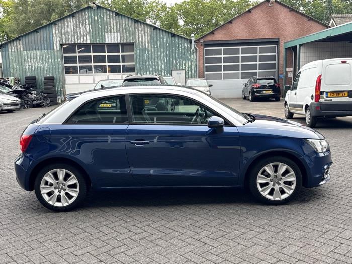 Audi A1 1.4 TFSI 16V 122 Schadevoertuig (2011, Blauw)