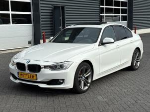 BMW 3 serie 320i 2.0 16V  (Schade)