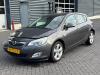 Opel Astra J 1.4 Turbo 16V Schadevoertuig (2011, Grijs)