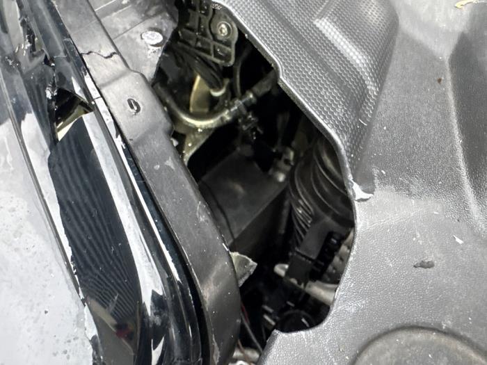 Audi RS 6 Avant 4.0 V8 TFSI 32V Schadevoertuig (2015, Grijs)