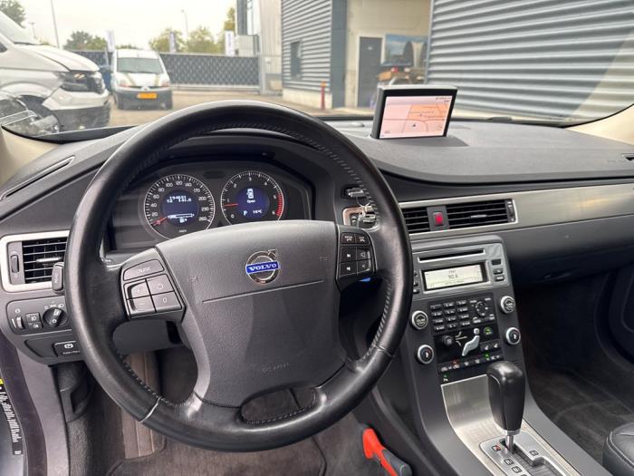Volvo S80 2.4 D 20V Schadevoertuig (2008, Grijs)