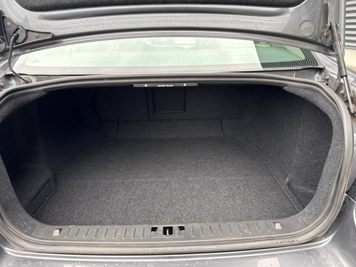 Volvo S80 2.4 D 20V Schadevoertuig (2008, Grijs)