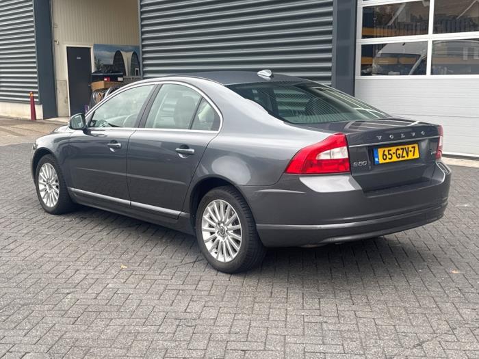 Volvo S80 2.4 D 20V Schadevoertuig (2008, Grijs)