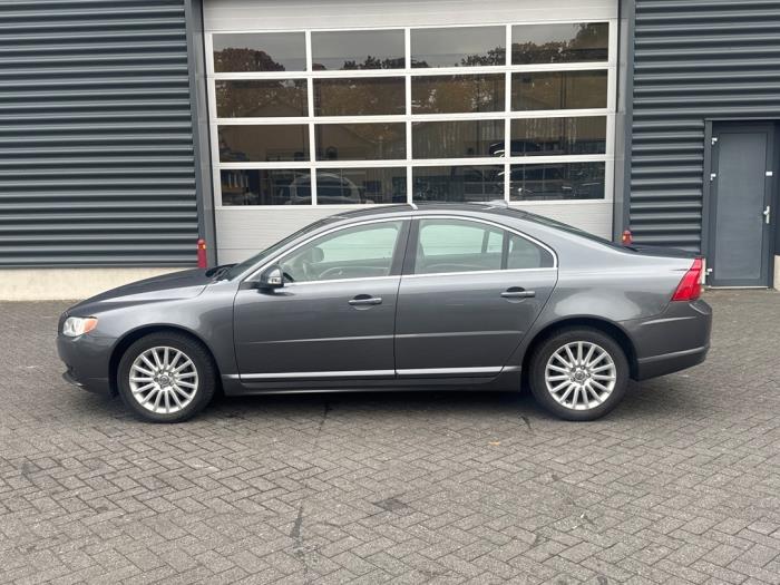 Volvo S80 2.4 D 20V Schadevoertuig (2008, Grijs)