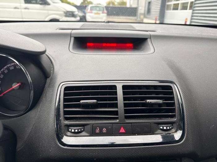 Opel Meriva 1.4 Turbo 16V ecoFLEX Schadevoertuig (2012, Wit)