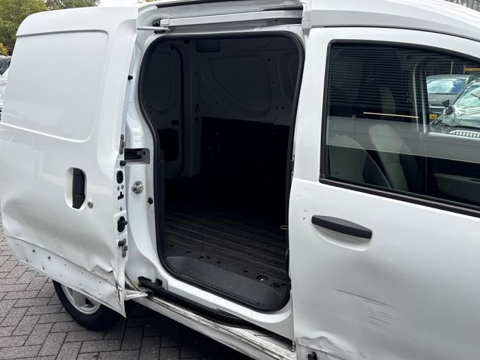 Dacia Dokker 1.5 dCi 75 Schadevoertuig (2013, Graniet)