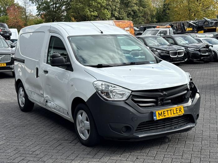 Dacia Dokker 1.5 dCi 75 Schadevoertuig (2013, Graniet)