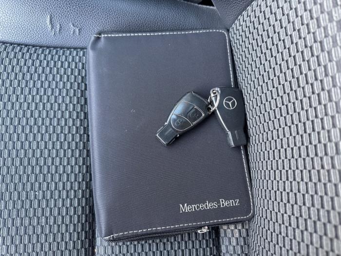 Mercedes A 1.5 A-150 5-Drs. Schadevoertuig (2009, Grijs)