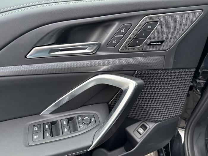 BMW X1 xDrive 30e 1.5 TwinPower Turbo 12V Schadevoertuig (2025)