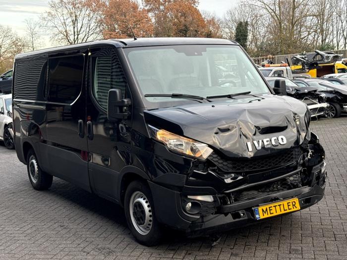 Iveco New Daily VI 33S13, 35C13, 35S13 Schadevoertuig (2016, Graniet)
