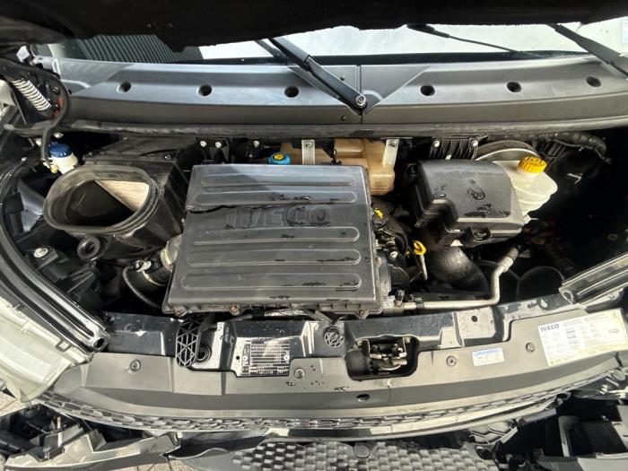 Iveco New Daily VI 33S13, 35C13, 35S13 Schadevoertuig (2016, Graniet)