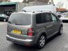 Volkswagen Touran 1.4 16V TSI 140 Schadevoertuig (2010, Grijs)