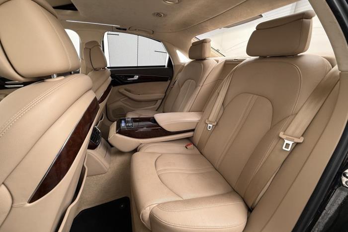 Audi A8 2.0 TFSI 16V Hybrid Schadevoertuig (2012, Bruin)