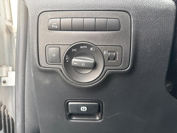 Mercedes Vito 2.0 119 CDI 16V Schadevoertuig (2020)