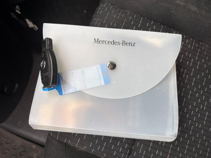 Mercedes Vito 2.0 119 CDI 16V Schadevoertuig (2020)