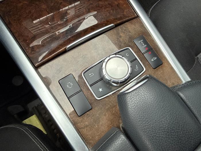 Mercedes E E-350 CGI V6 24V BlueEfficiency Schadevoertuig (2014, Grijs)