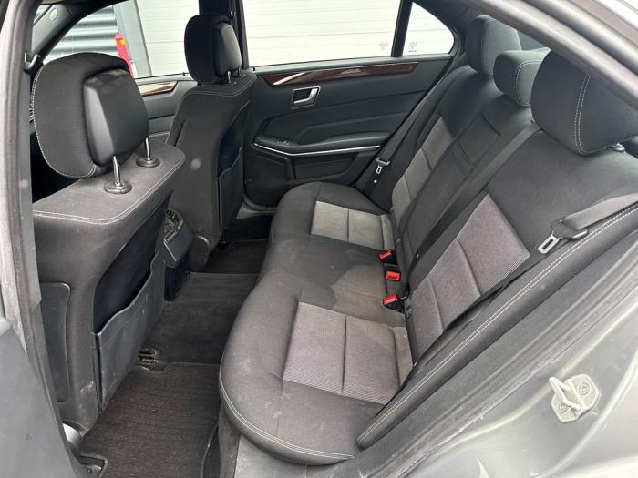 Mercedes E E-350 CGI V6 24V BlueEfficiency Schadevoertuig (2014, Grijs)