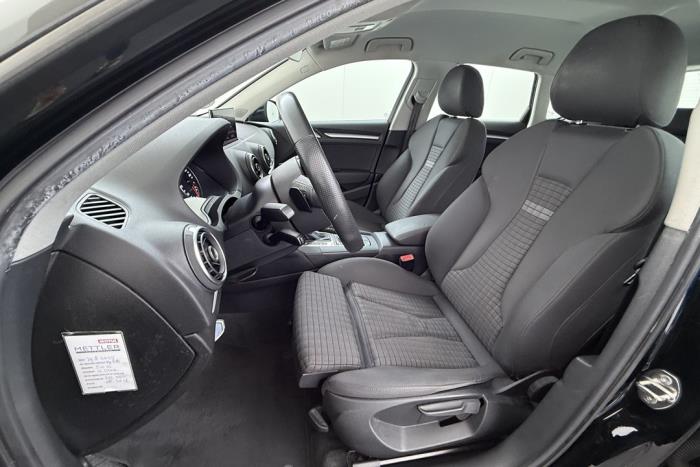 Audi A3 Sportback 1.4 TFSI ACT Ultra 16V Schadevoertuig (2016, Zwart)