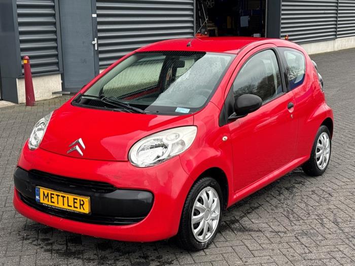 Citroen C1 1.0 12V Schadevoertuig (2008, Rood)