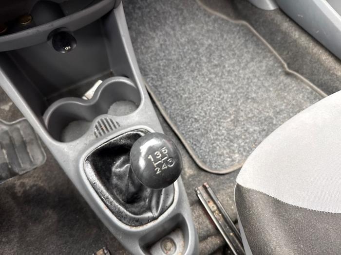 Citroen C1 1.0 12V Schadevoertuig (2008, Rood)