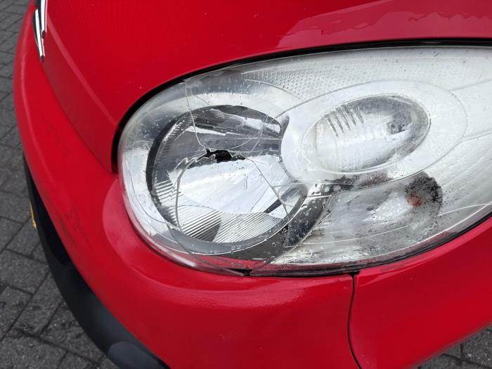 Citroen C1 1.0 12V Schadevoertuig (2008, Rood)