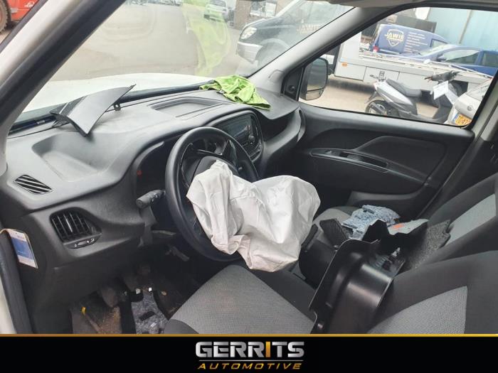 Fiat Doblo Cargo 1.3 D Multijet Sloopvoertuig (2016, Wit)