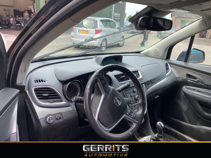 Opel Mokka/Mokka X 1.6 16V EcoFlex 4x2 Sloopvoertuig (2013, Zwart)
