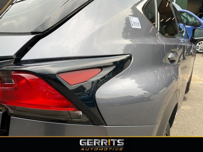 Lexus NX I 300h 2.5 16V 4x4 Sloopvoertuig (2014, Grijs)