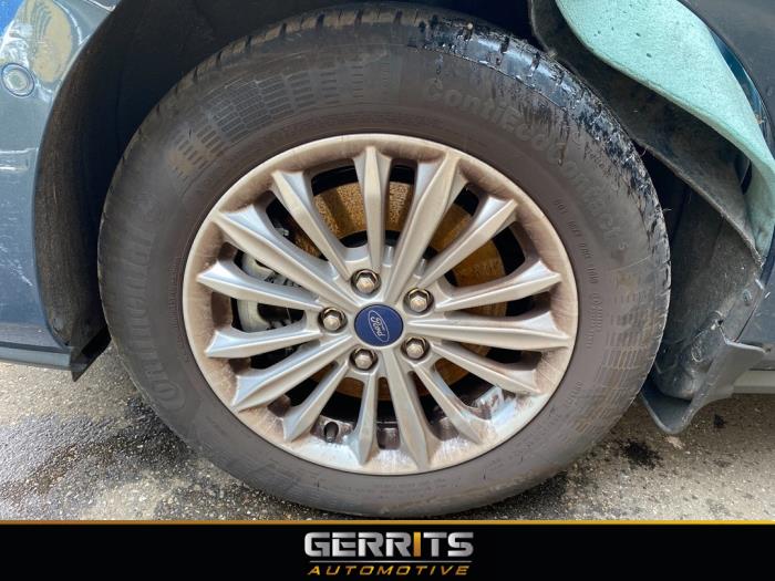 Ford Focus 4 Wagon 1.0 Ti-VCT EcoBoost 12V 125 Sloopvoertuig (2019, Blauw)