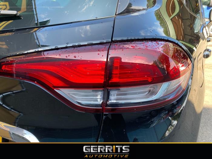 Renault Scénic IV 1.3 TCE 140 16V Sloopvoertuig (2018, Zwart)