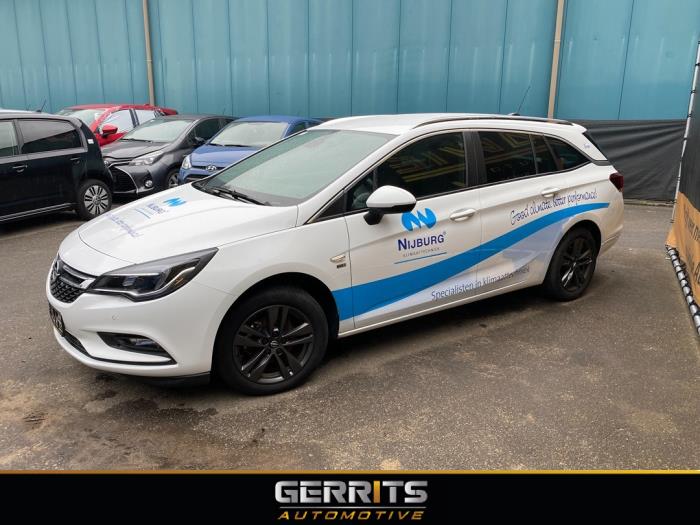 Opel Astra K Sports Tourer 1.6 CDTI 110 16V Sloopvoertuig (2019, Wit)