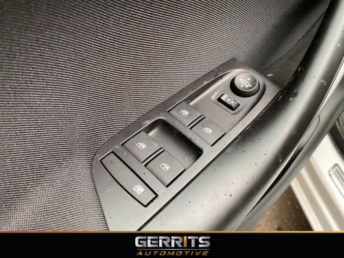 Opel Astra K Sports Tourer 1.6 CDTI 110 16V Sloopvoertuig (2019, Wit)