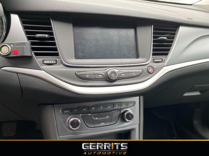 Opel Astra K Sports Tourer 1.6 CDTI 110 16V Sloopvoertuig (2019, Wit)