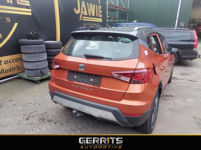 Seat Arona 1.6 TDI 95 Sloopvoertuig (2018, Oranje)