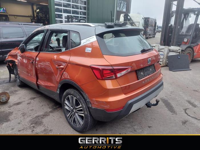 Seat Arona 1.6 TDI 95 Sloopvoertuig (2018, Oranje)