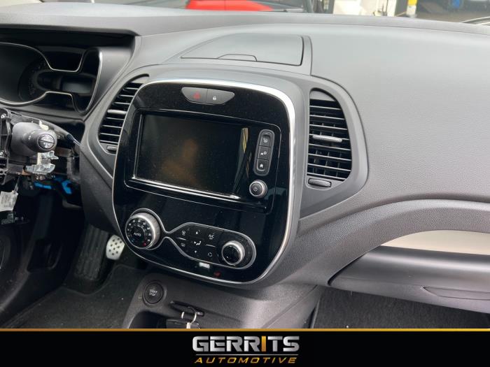 Renault Captur 0.9 Energy TCE 12V Sloopvoertuig (2018, Grijs)