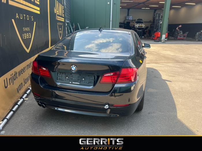 BMW 5 serie 520i 16V Sloopvoertuig (2012, Zwart)