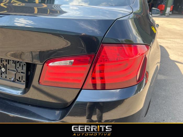 BMW 5 serie 520i 16V Sloopvoertuig (2012, Zwart)