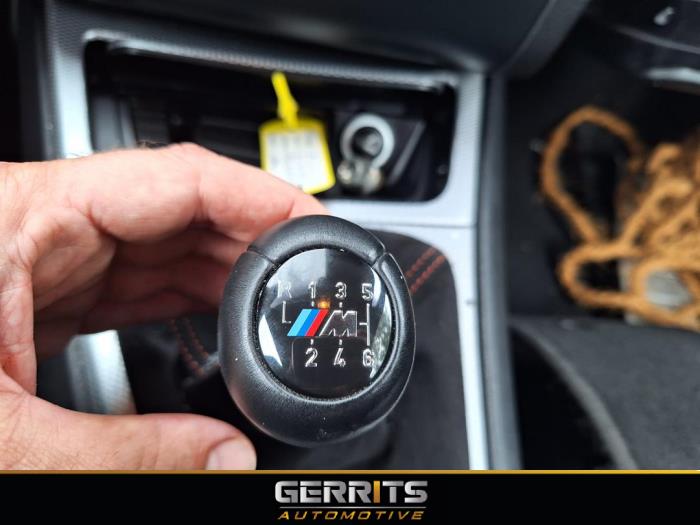 BMW 1 serie 123d 16V . Sloopvoertuig (2008, Wit)