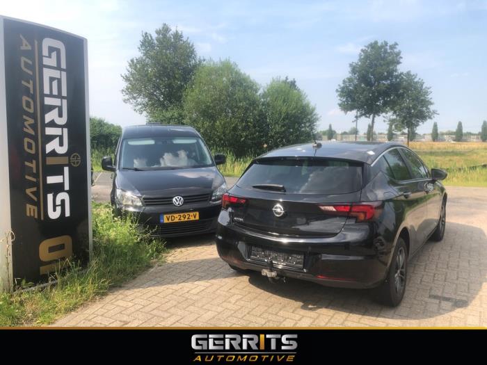 Opel Astra K 1.0 Turbo 12V Sloopvoertuig (2019, Zwart)