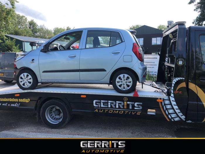 Hyundai i10 1.1i 12V Sloopvoertuig (2012, Grijs)