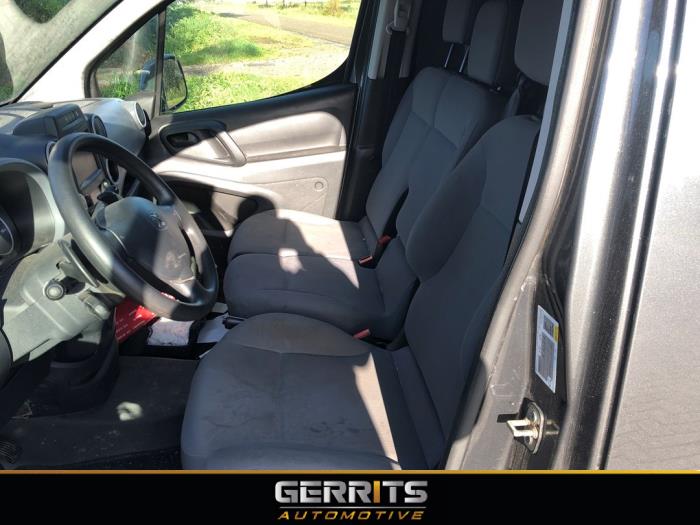 Peugeot Partner 1.6 BlueHDi 100 Sloopvoertuig (2016, Grijs)