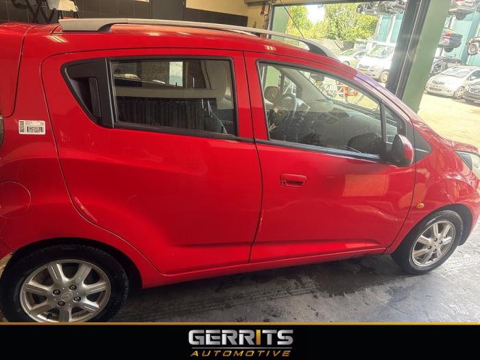 Chevrolet Spark 1.0 16V Bifuel Sloopvoertuig (2011, Rood)