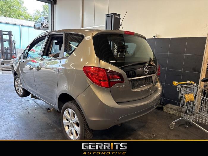 Opel Meriva 1.4 Turbo 16V ecoFLEX Sloopvoertuig (2014, Bruin)