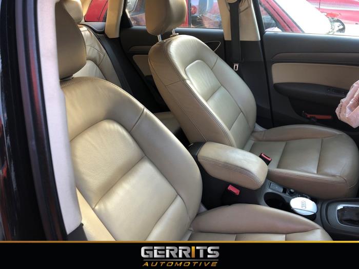 Audi Q3 1.4 TFSI 16V Sloopvoertuig (2014, Zwart)