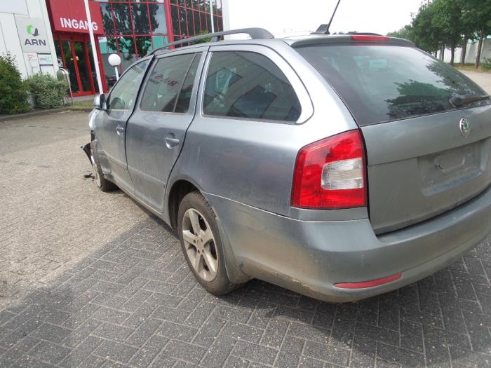 Skoda Octavia (sloop, bouwjaar 2013, kleur Grijs) Onderdelenlijn.nl