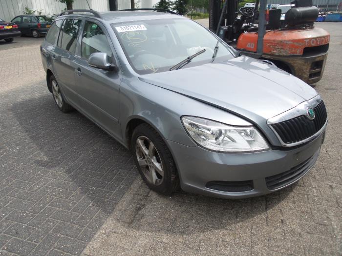Skoda Octavia (sloop, bouwjaar 2013, kleur Grijs) Onderdelenlijn.nl